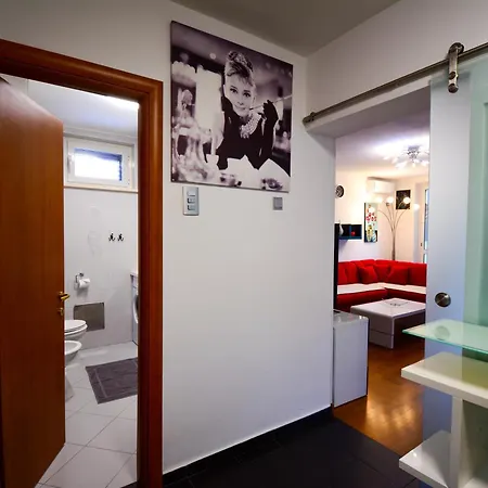 Apartment Luxurious Flores