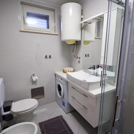 Apartment Luxurious Flores